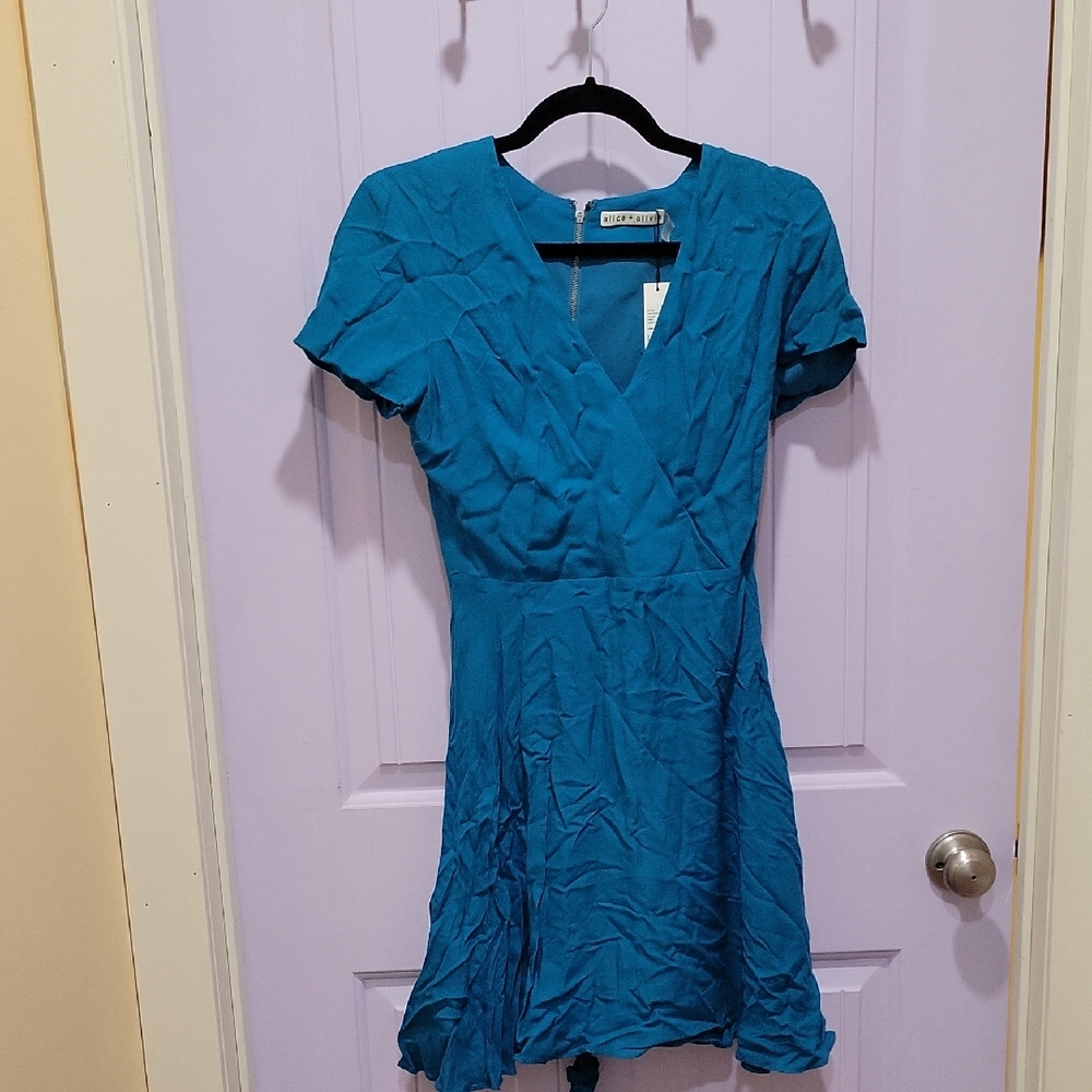 Alice + Olivia Blue Flutter Sleeve Wrap Sundress